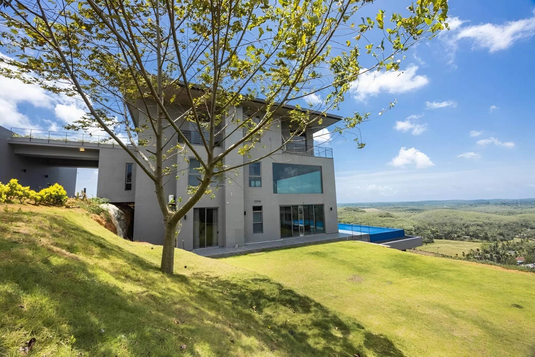 Villa 13214 in Sri Lanka Main Image